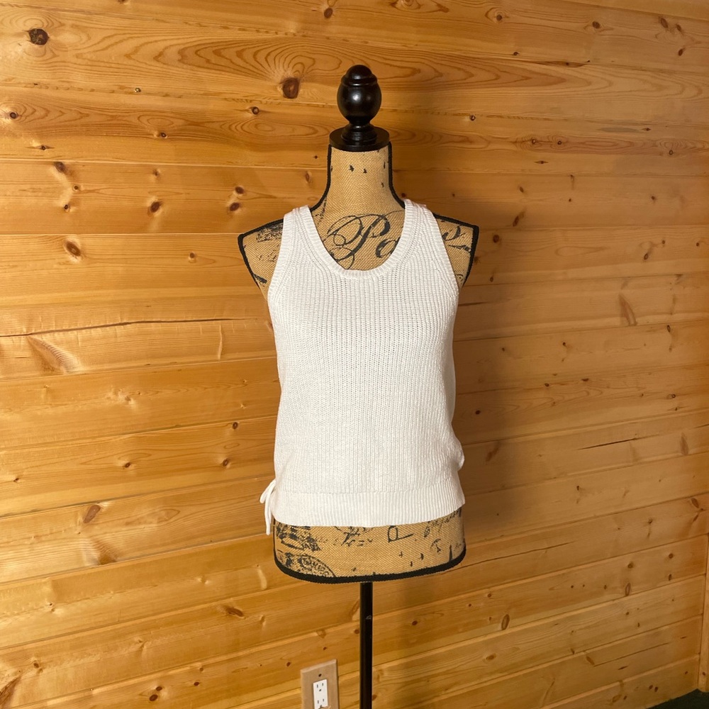 Babaton Reversible White Ribbed Knit Top